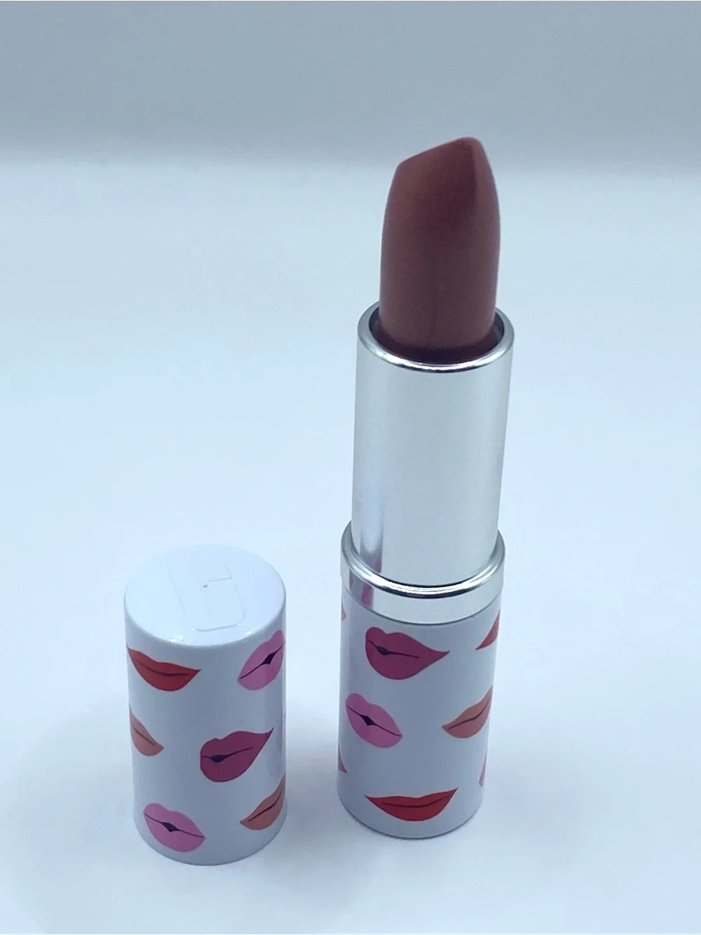 Clinique Lip Color Plus Primer‎ Lipstick - 02 Bare Pop -Limited Edition Package